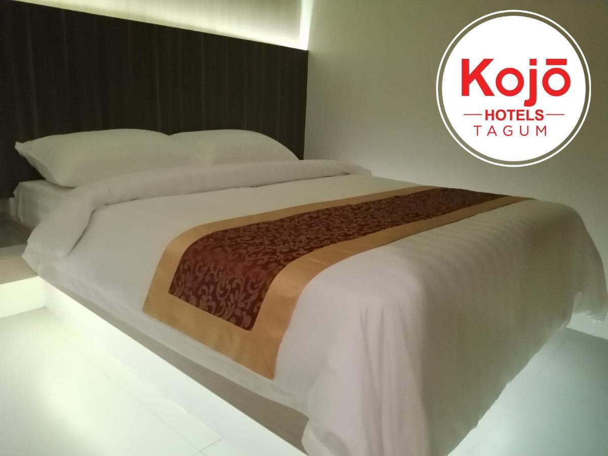 Kojo Hotel Tagum Bagian luar foto